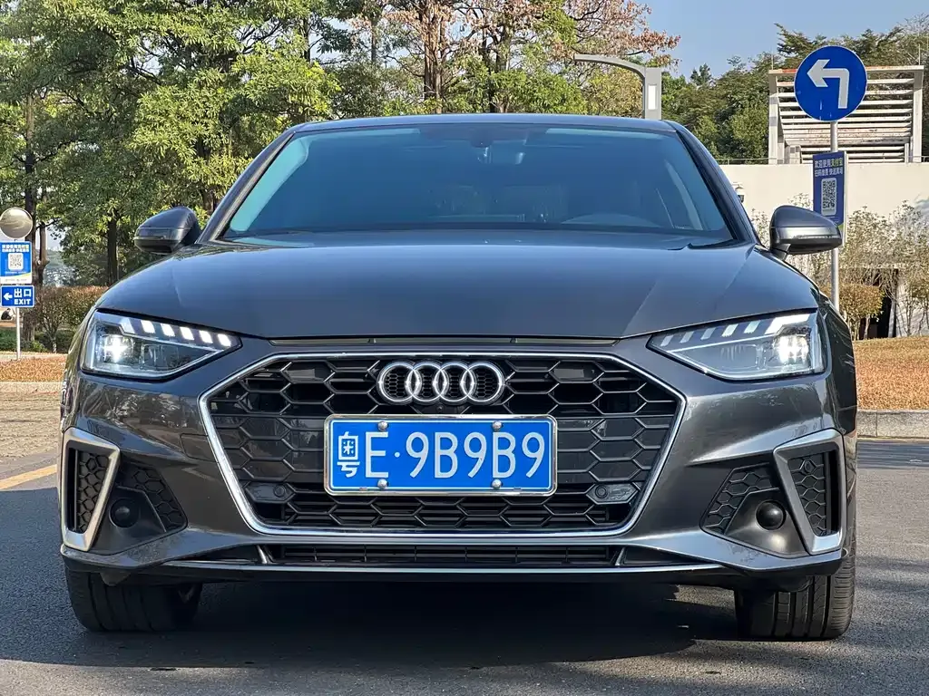 Audi A4L — фото 6