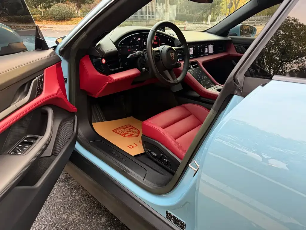 Porsche Taycan 2023 из CN, фото 10
