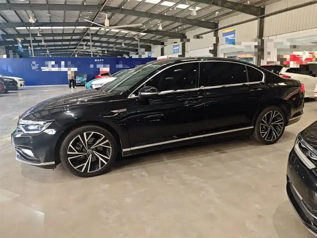 Volkswagen Magotan 2022 из CN, фото 9