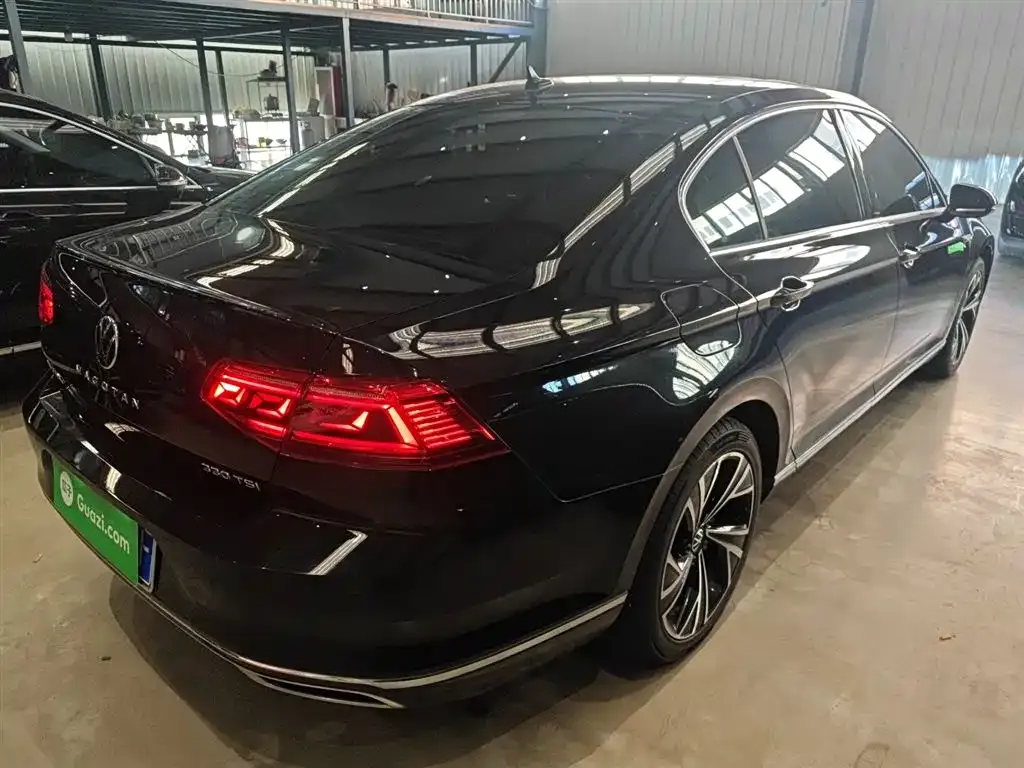 Volkswagen Magotan 2022 из CN, фото 10