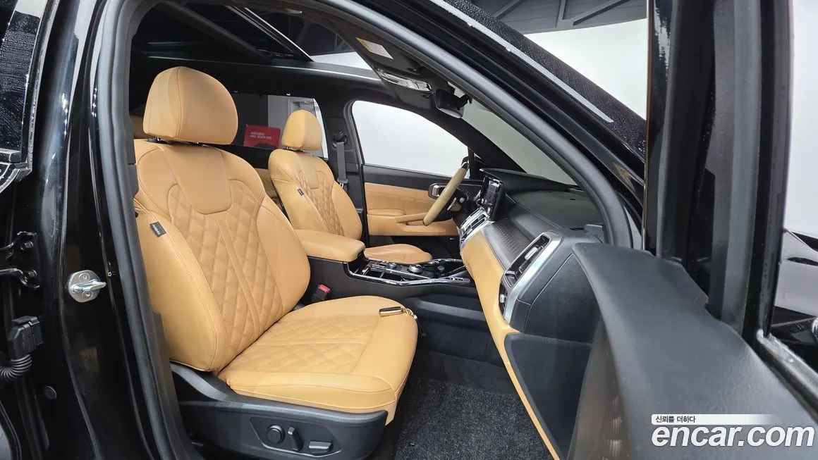 Kia Sorento — фото 8