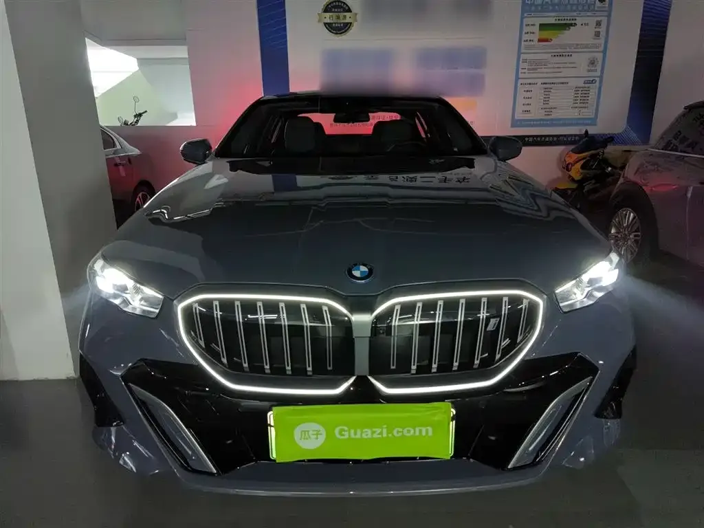 BMW i5 2026 из CN, фото 3