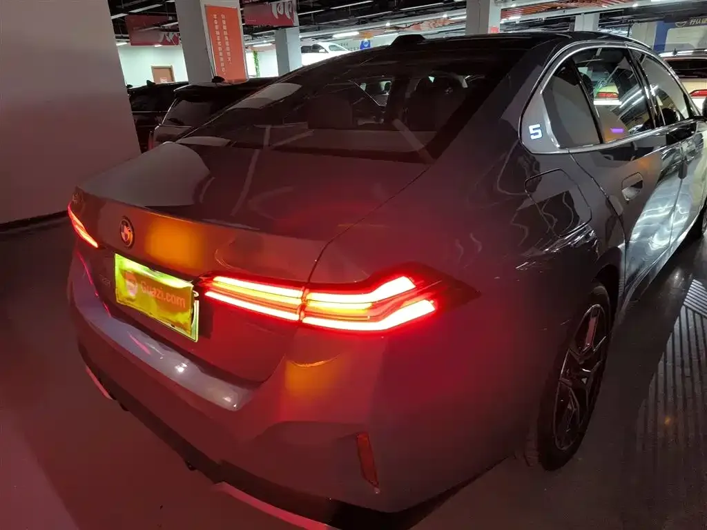 BMW i5 2026 из CN, фото 10