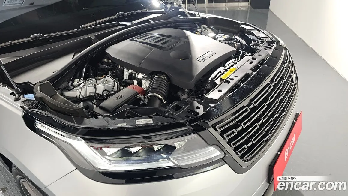 Land Rover Range Rover Velar 2025 из KR, фото 6