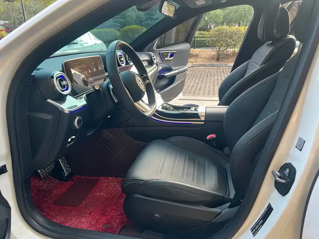 Mercedes-Benz C-Class — фото 10