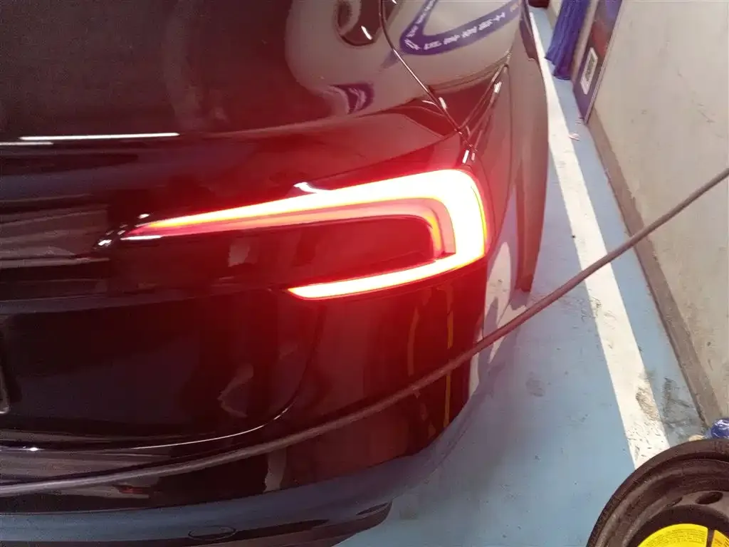 Tesla Model 3 2023 из CN, фото 5