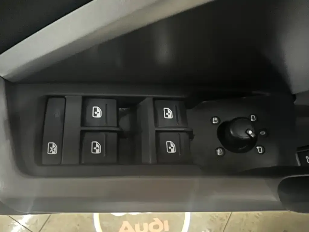 Audi Q3 2021 из CN, фото 5