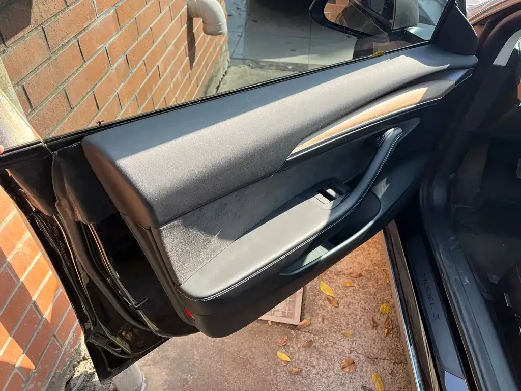 Tesla Model 3 2023 из CN, фото 3