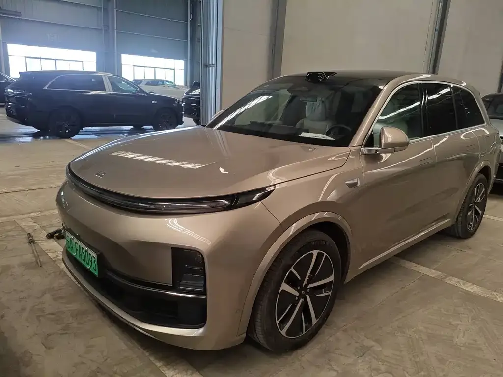 Li Auto L8 2024 из CN, фото 1