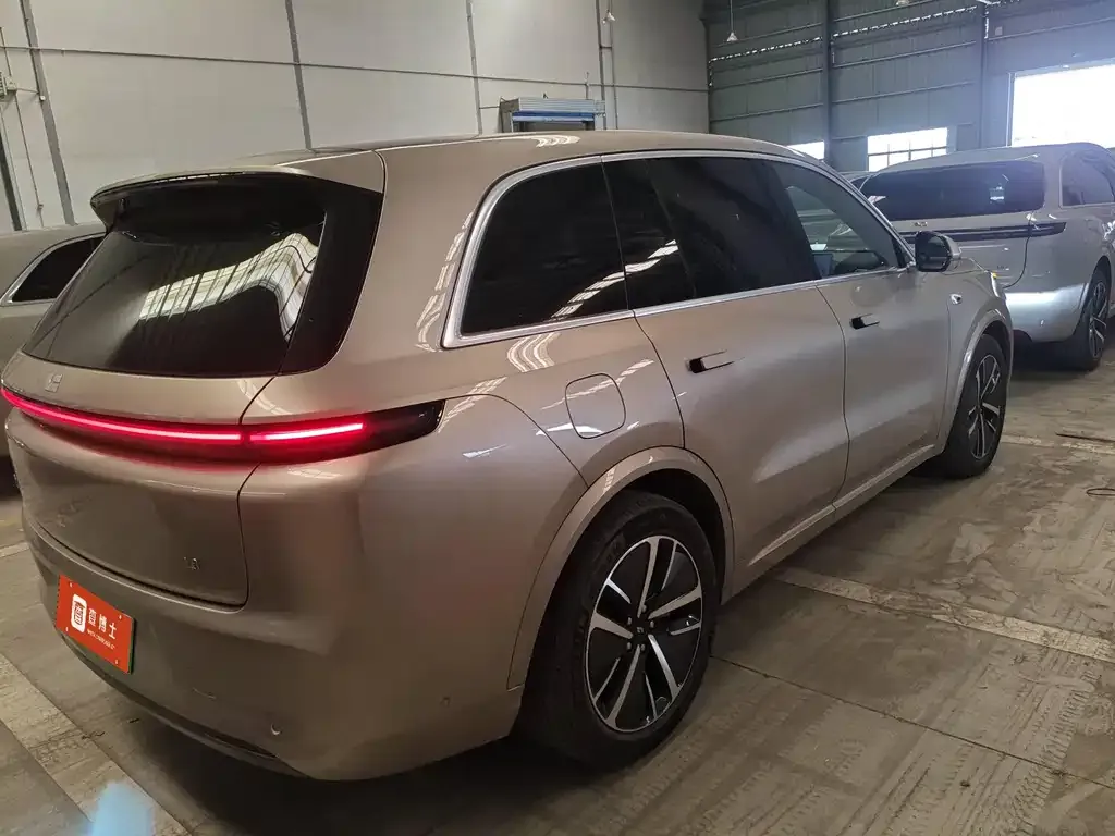 Li Auto L8 2024 из CN, фото 5