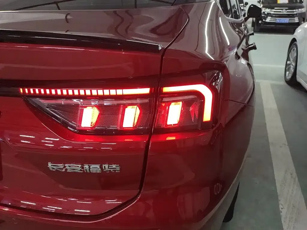 Ford Mondeo 2022 из CN, фото 5