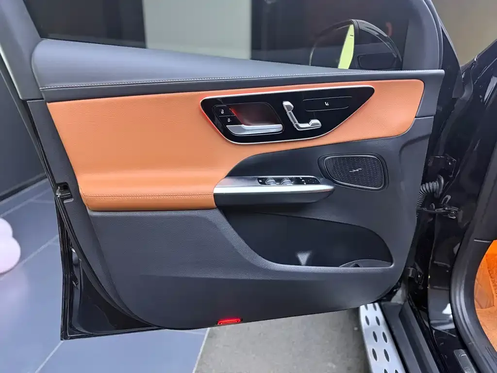 Mercedes-Benz GLC 2024 из CN, фото 10