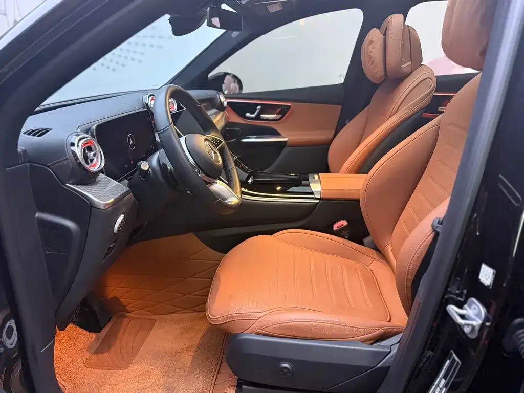 Mercedes-Benz GLC 2024 из CN, фото 3