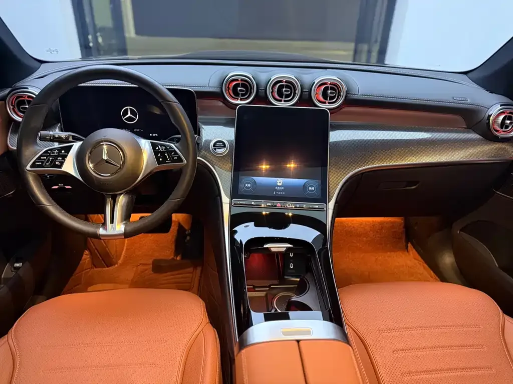 Mercedes-Benz GLC 2024 из CN, фото 7