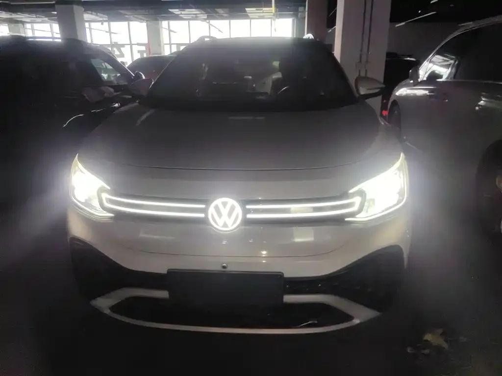 Volkswagen ID.6 Crozz 2023 из CN, фото 7