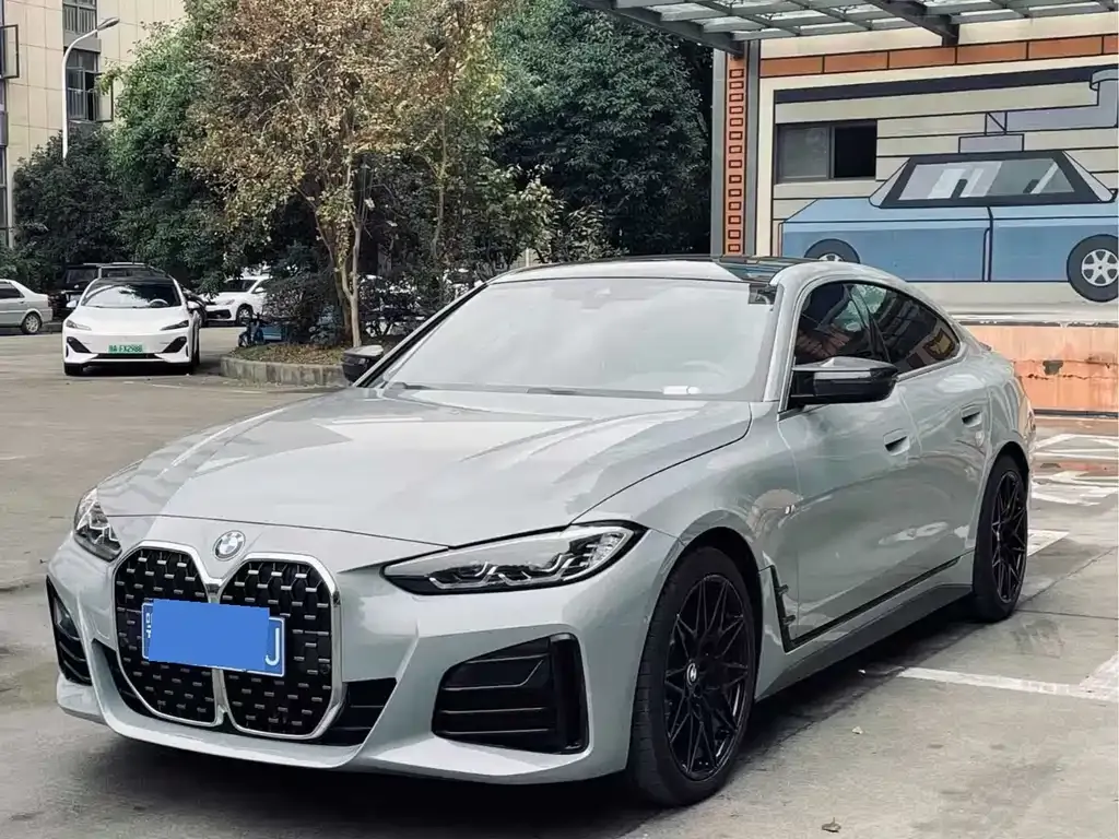 BMW 4 Series 2022 из CN, фото 1