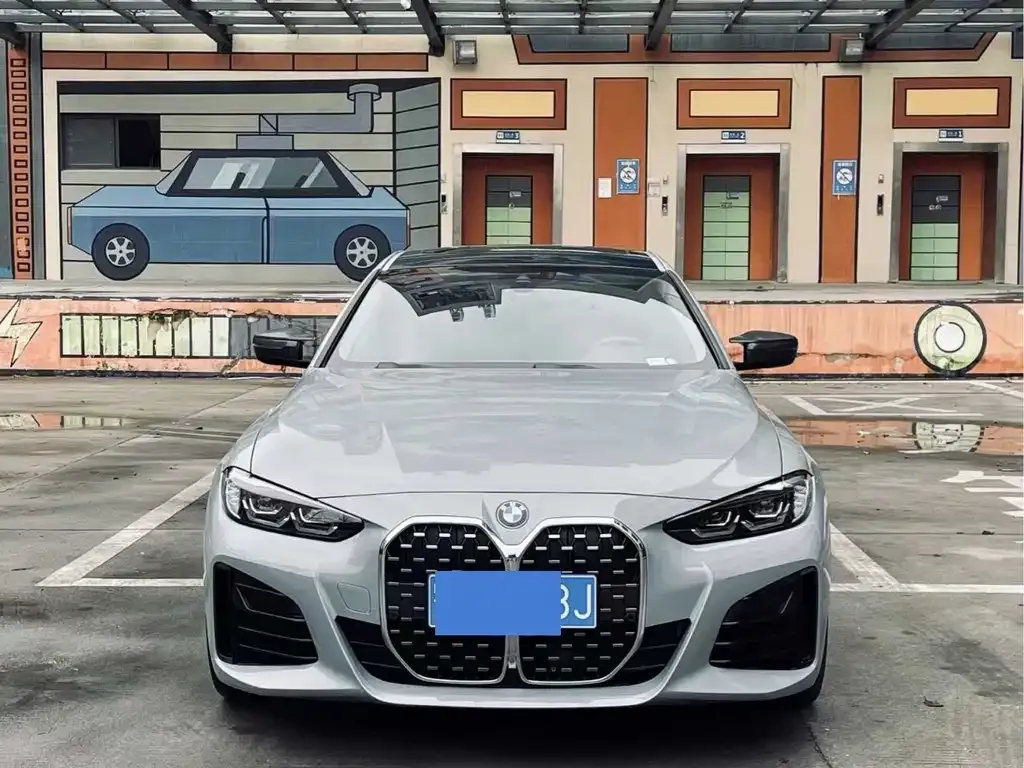 BMW 4 Series 2022 из CN, фото 2