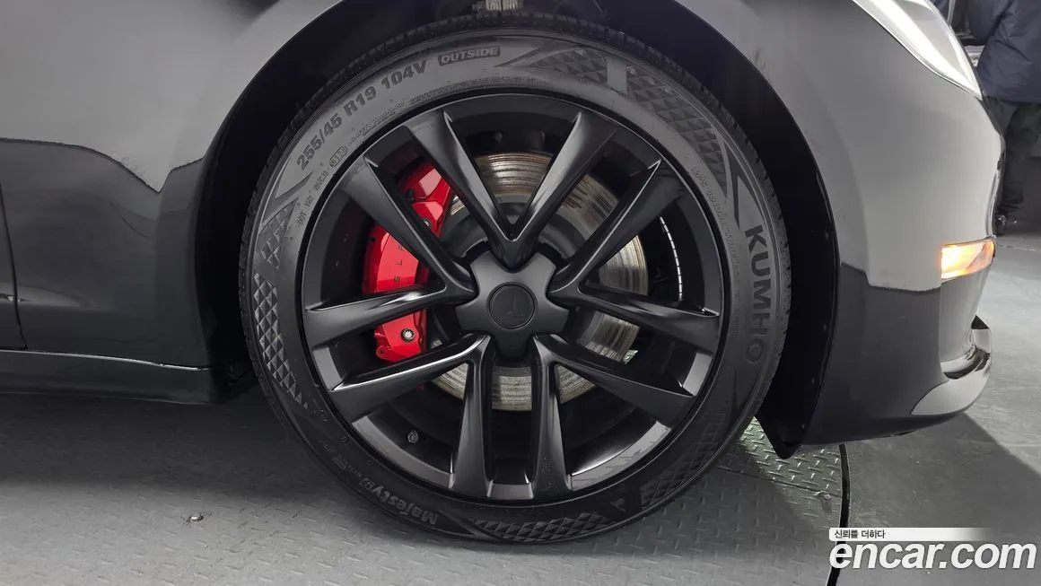 Tesla Model S 2024 из KR, фото 4