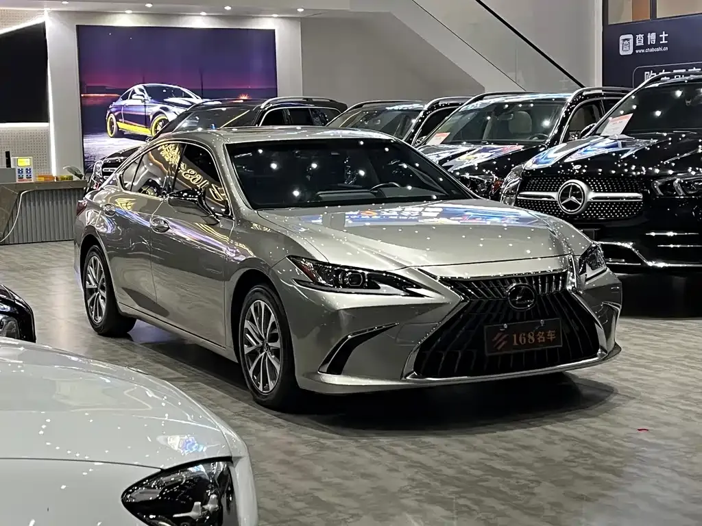 Lexus ES 2022 из CN, фото 10