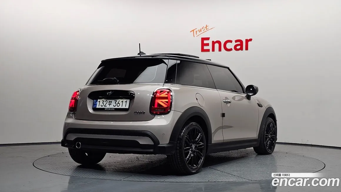 Mini Cooper 2024 из KR, фото 2
