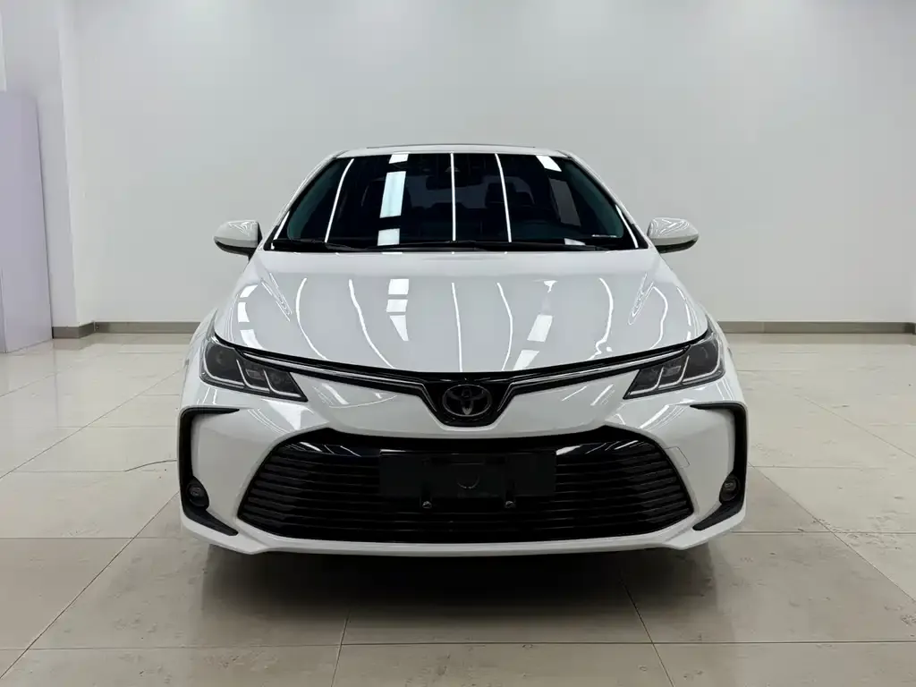 Toyota Corolla 2021 из CN, фото 2
