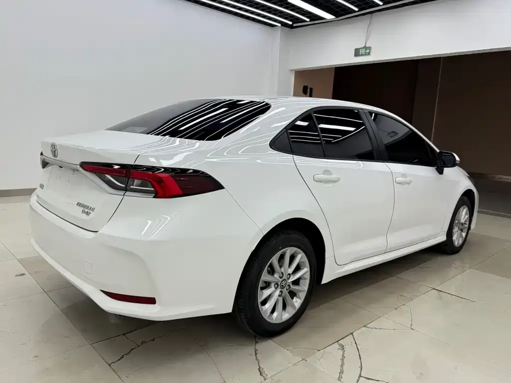 Toyota Corolla 2021 из CN, фото 6