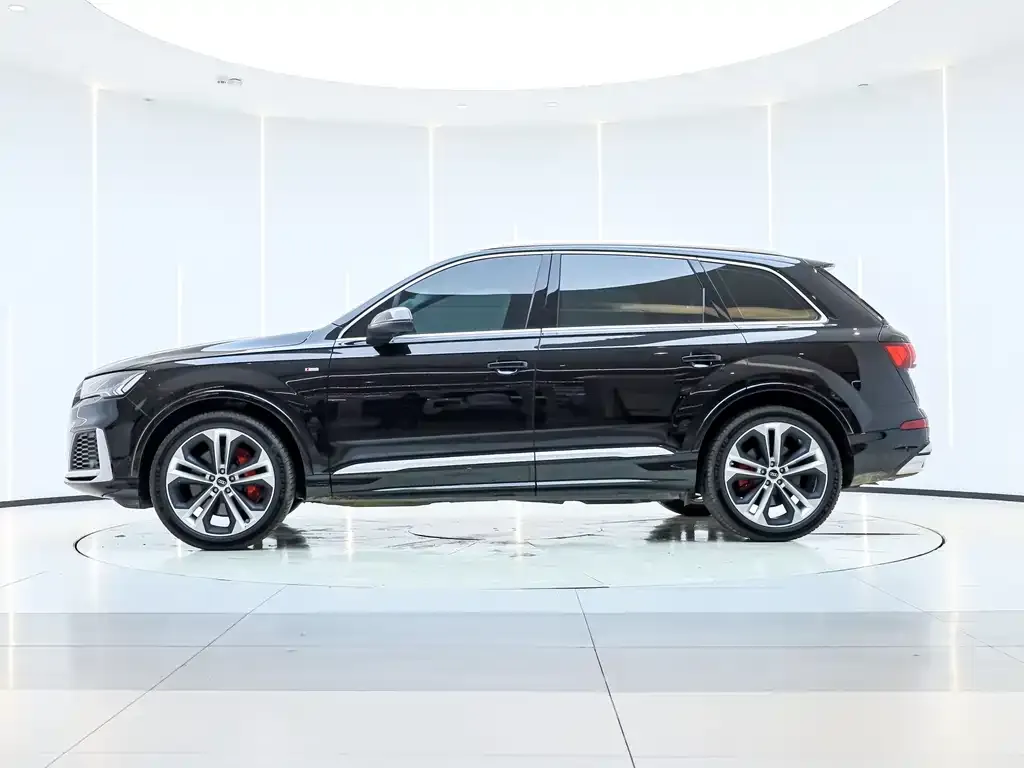 Audi Q7 — фото 4