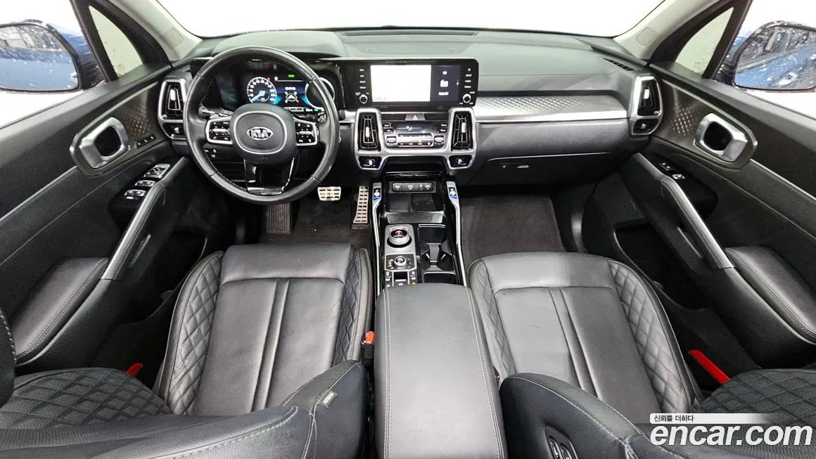Kia Sorento — фото 7