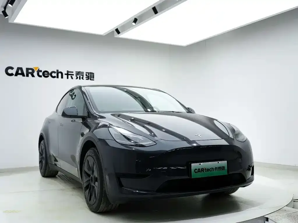 Tesla Model Y 2024 из CN, фото 7