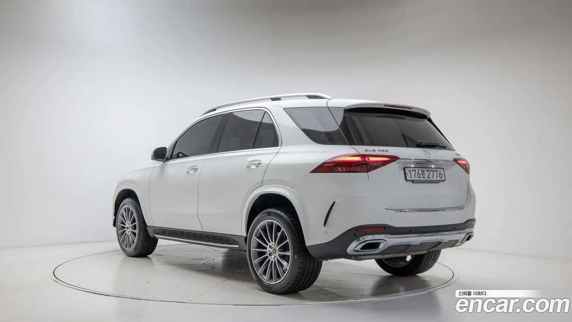 Mercedes-Benz GLE-Class — фото 2