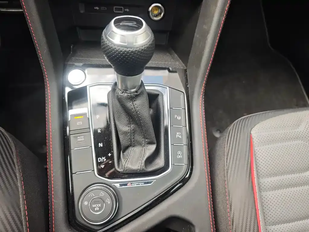 Volkswagen Tiguan L 2022 из CN, фото 10