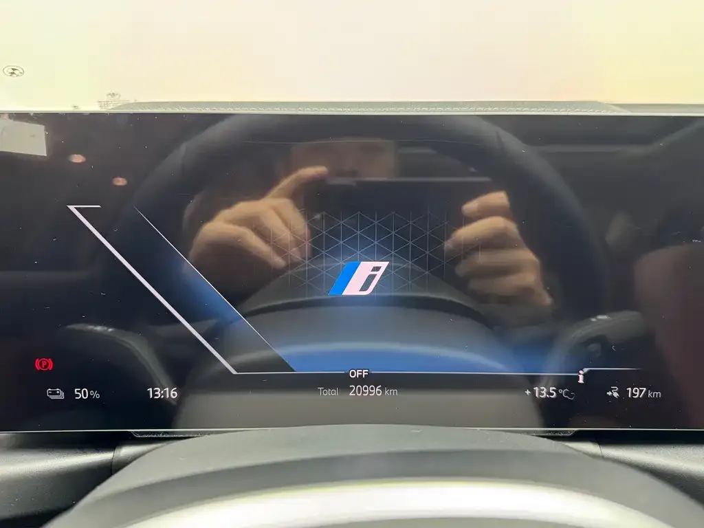 BMW i3 2024 из CN, фото 8