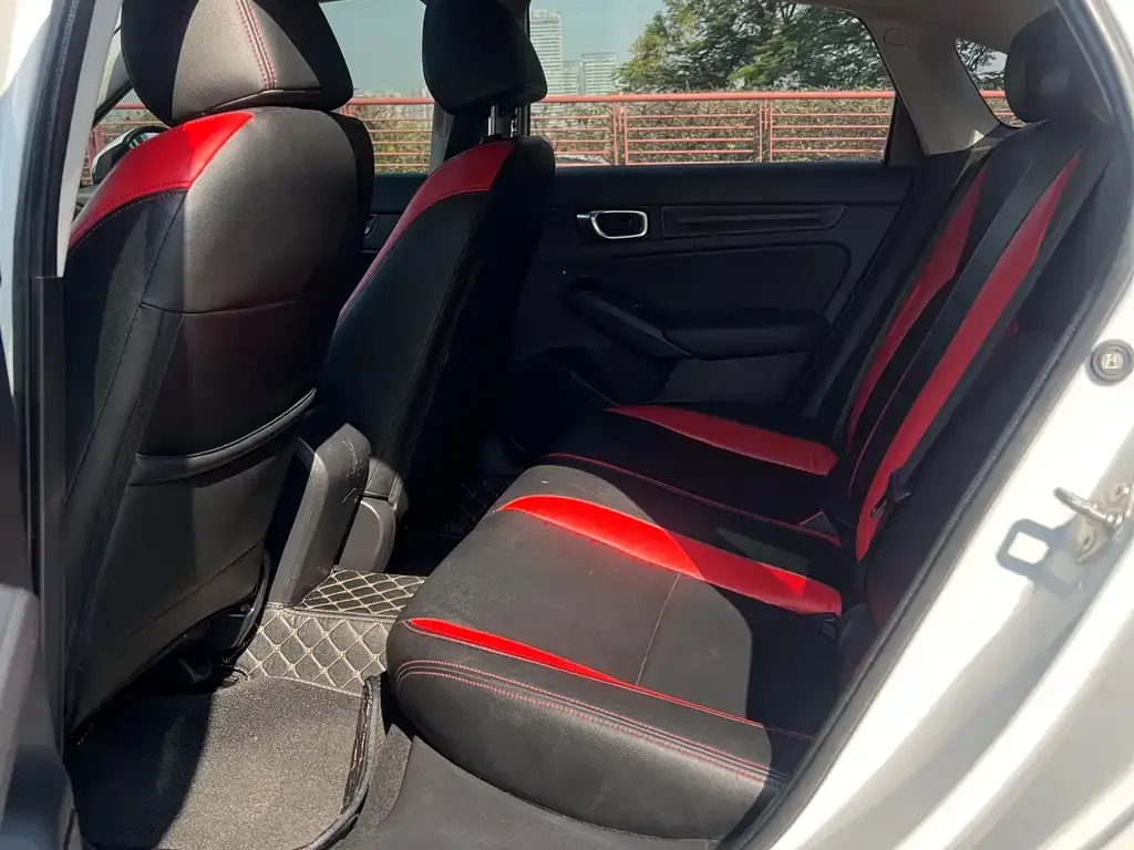 Honda Civic — фото 2