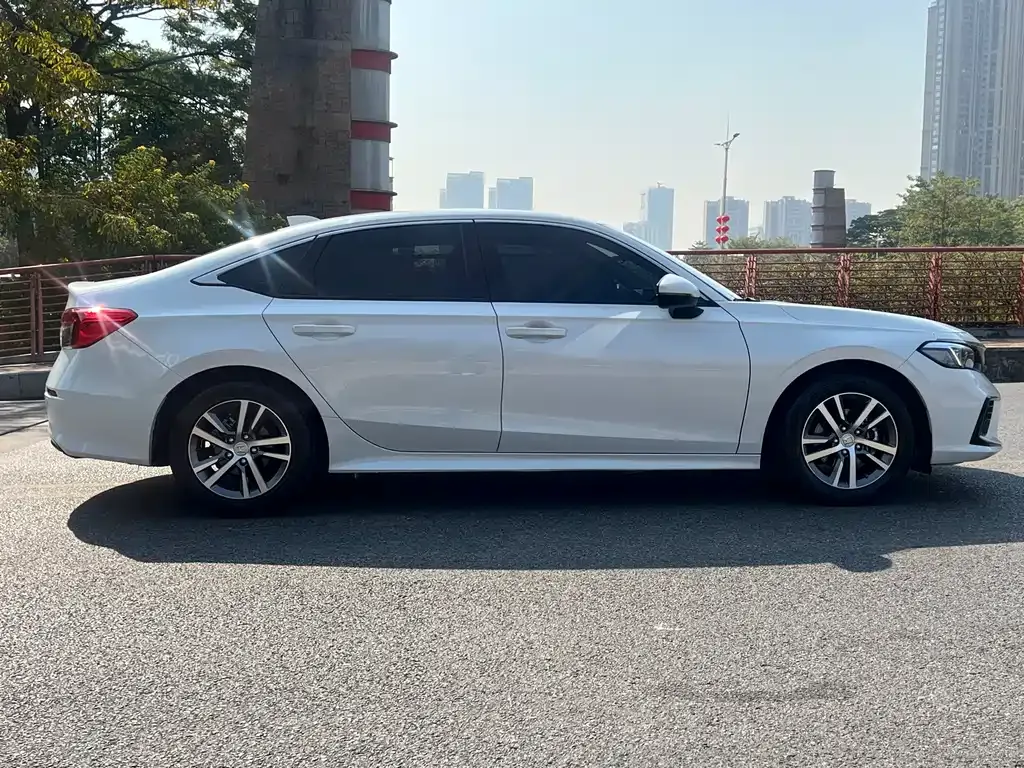 Honda Civic — фото 6