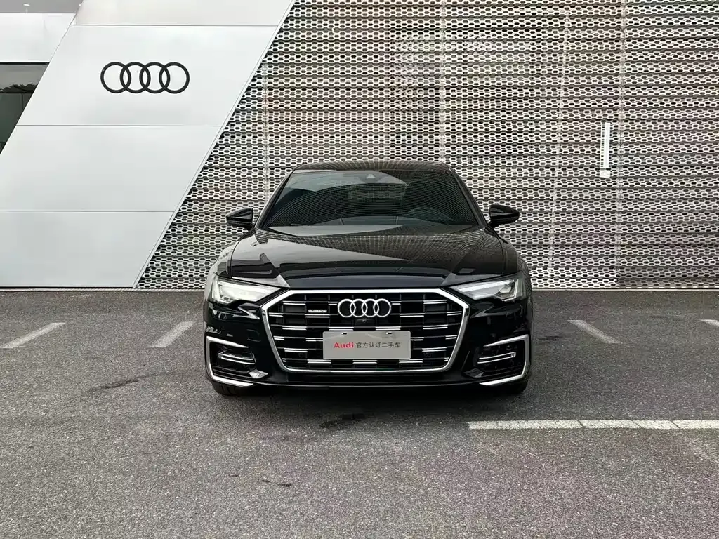 Audi A6L — фото 10