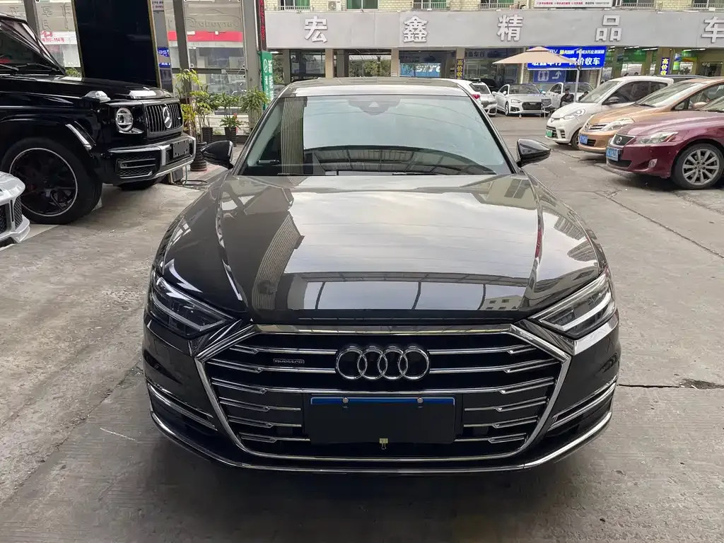 Audi A8 2021 из CN, фото 1