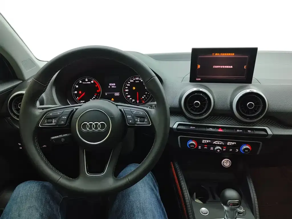 Audi Q2L 2022 из CN, фото 4