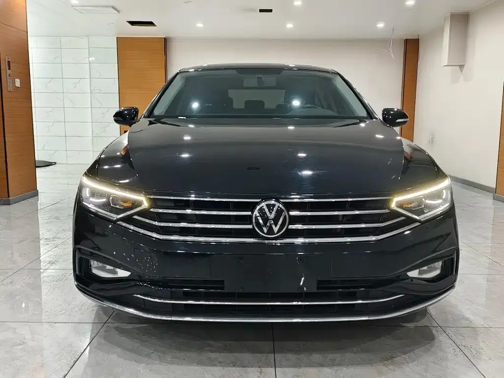 Volkswagen Magotan 2021 из CN, фото 2