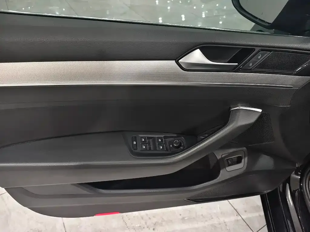 Volkswagen Magotan 2021 из CN, фото 8
