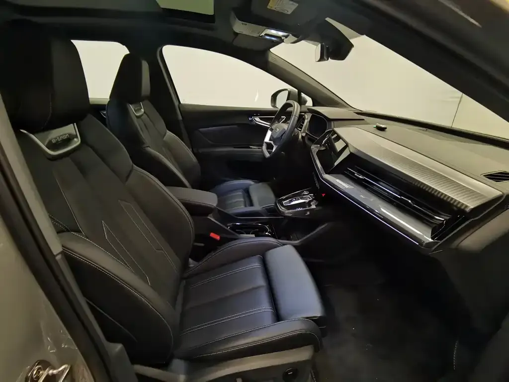 Audi Q4 e-tron 2025 из CN, фото 3