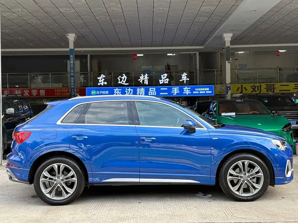 Audi Q3 2021 из CN, фото 2