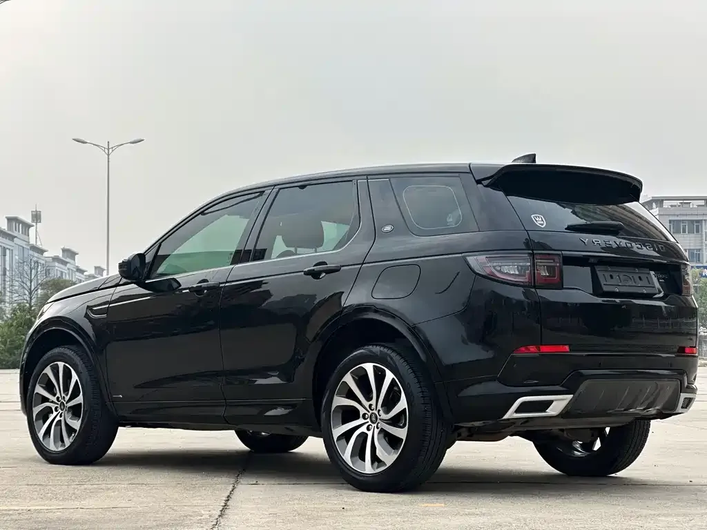 Land Rover Discovery Sport — фото 8