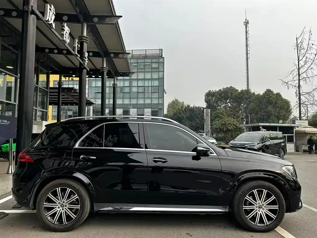 Mercedes-Benz GLE — фото 3