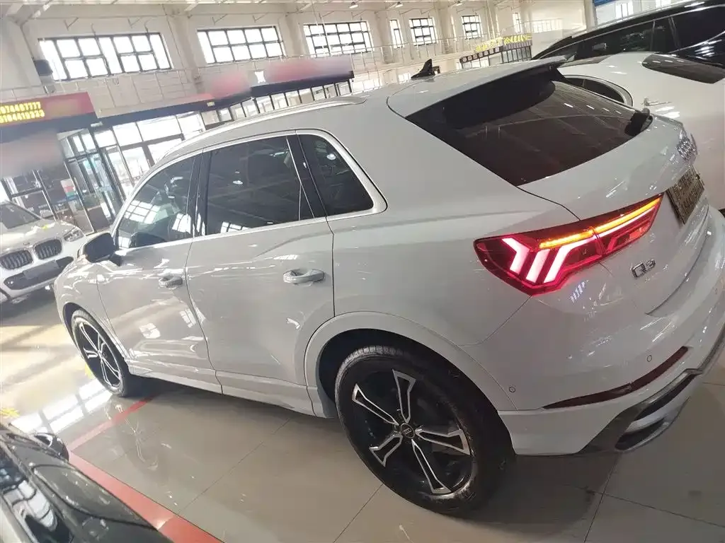 Audi Q3 2022 из CN, фото 5