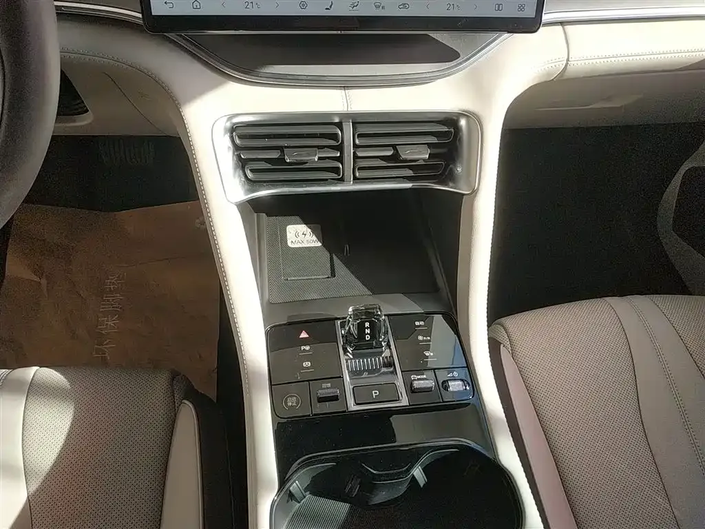 BYD PLUS New Energy 2025 из CN, фото 9