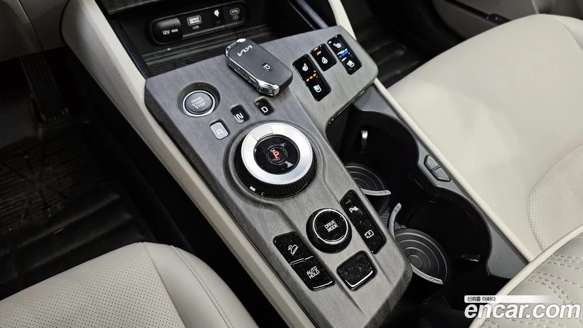 Kia Sportage — фото 7