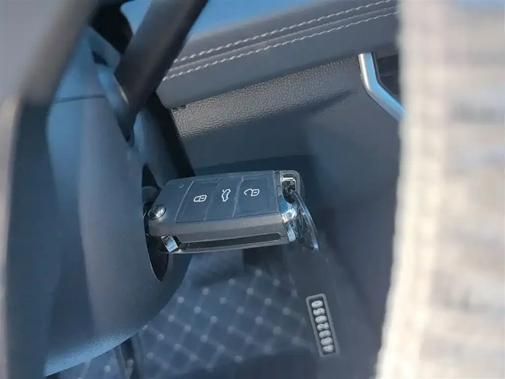 Volkswagen Sagitar 2026 из CN, фото 5
