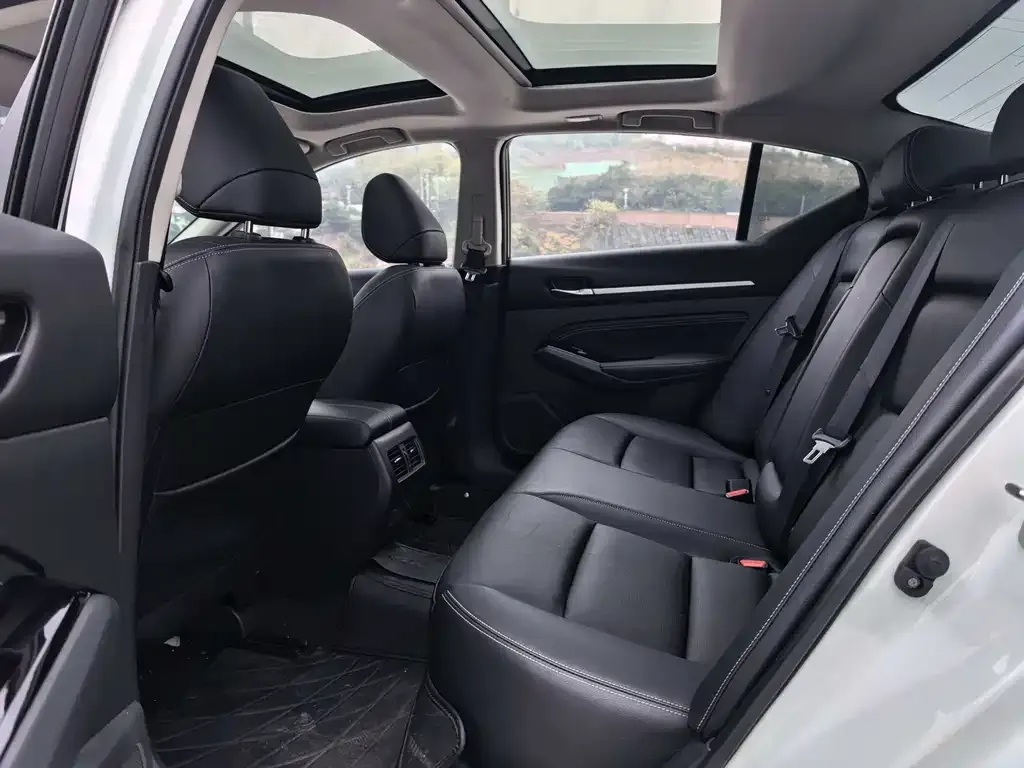 Nissan Teana 2025 из CN, фото 6