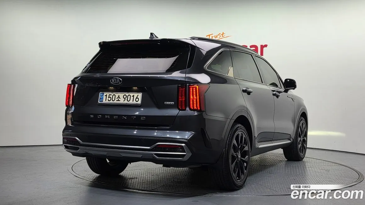 Kia Sorento — фото 4
