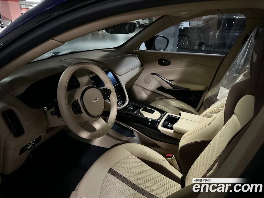 Aston Martin DBX 2024 из KR, фото 3